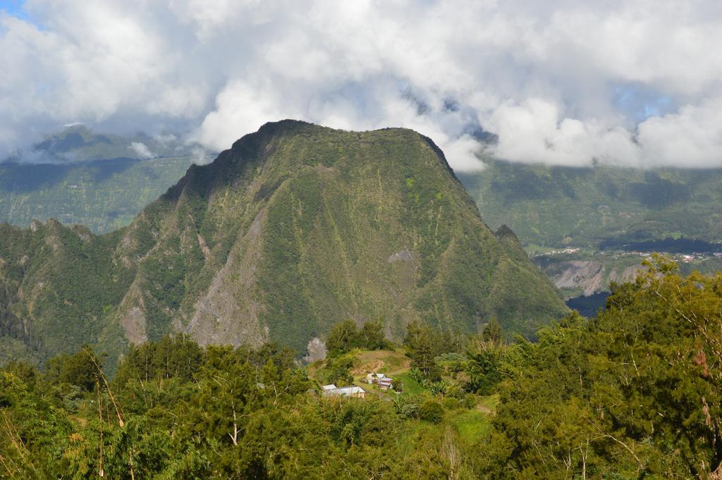 Le Guetali Hotel ซาลาซี ภายนอก รูปภาพ