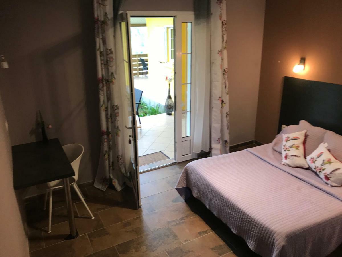 Le Guetali Hotel ซาลาซี ภายนอก รูปภาพ