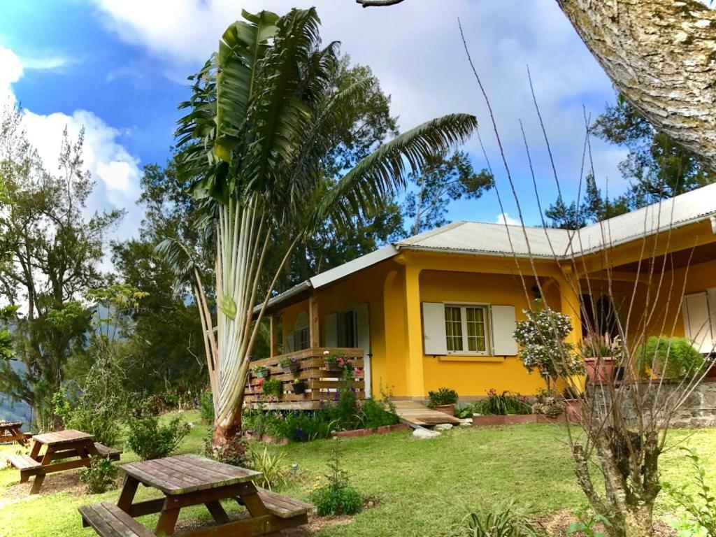 Le Guetali Hotel ซาลาซี ภายนอก รูปภาพ
